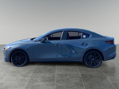 Used 2025 MAZDA MAZDA3 s AWD/4WD image 2