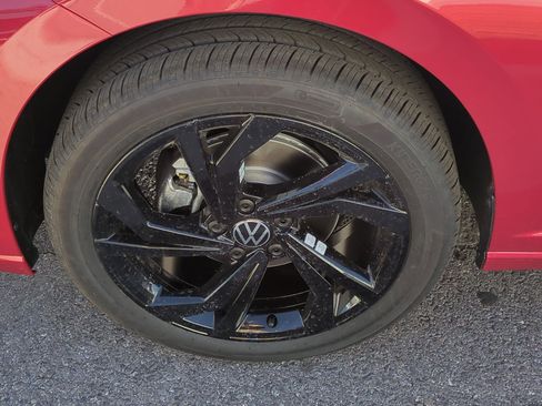 New 2026 Volkswagen Jetta SE image 18