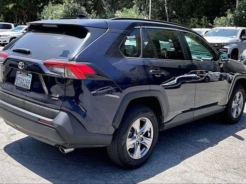 Used 2024 Toyota RAV4 XLE AWD/4WD image 4