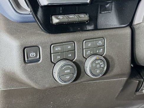 New 2026 Chevrolet Silverado 3500 High Country w/ High Country Premium Package AWD/4WD image 11