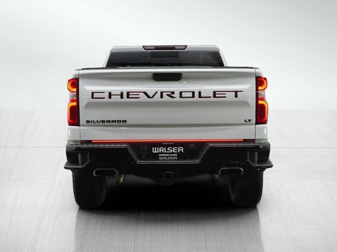 Used 2021 Chevrolet Silverado 1500 LT Trail Boss w/ Convenience Package II AWD/4WD image 4