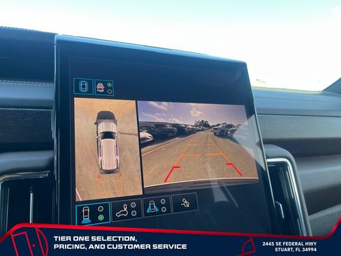New 2026 GMC Yukon Denali Ultimate AWD/4WD image 32