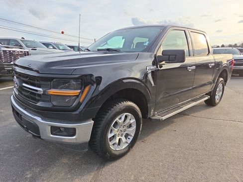 Used 2025 Ford F150 XLT w/ Equipment Group 301A Standard image 2