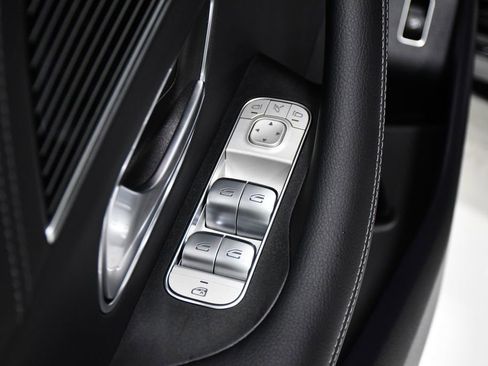 New 2026 Mercedes-Benz GLE 580 4MATIC image 15