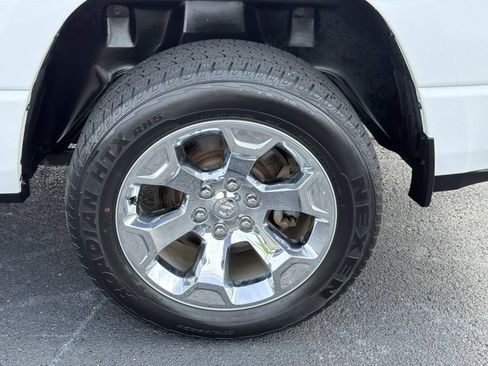 Used 2022 RAM 1500 Big Horn AWD/4WD image 11