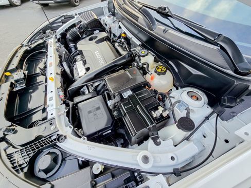 Used 2022 GMC Terrain SLT w/ Infotainment Package II image 54