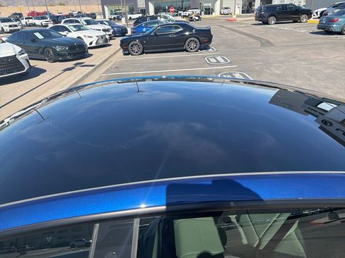 Used 2022 Tesla Model Y Long Range image 8