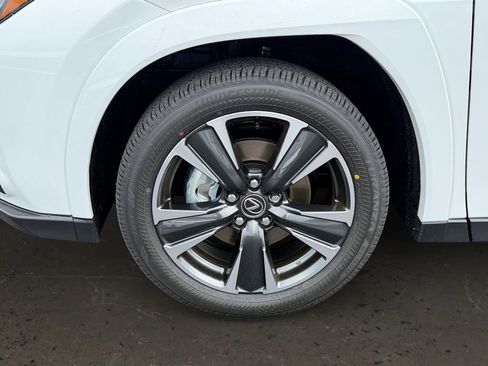 New 2026 Lexus UX 300h AWD image 23