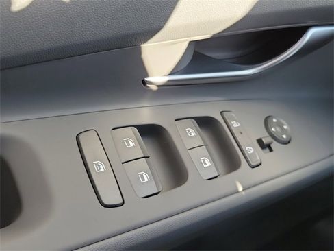 New 2026 Hyundai Elantra SEL Sport Premium image 15