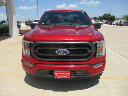 Used 2022 Ford F150 XLT w/ Equipment Group 302A High RWD image 10