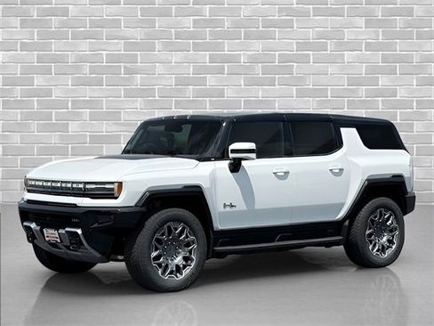 New 2025 GMC Hummer EV 3X w/ LPO, Cargo Utility Package image 3