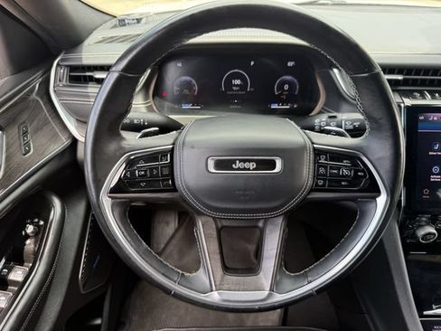 Used 2022 Jeep Grand Cherokee L Overland AWD/4WD image 17