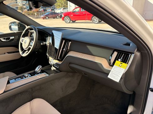 Used 2026 Volvo XC60 B5 Plus w/ Protection Package Premier image 28