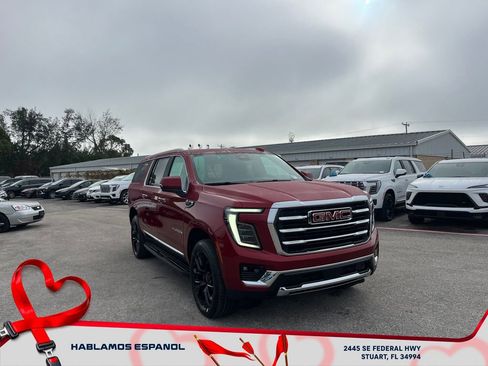 New 2026 GMC Yukon XL Elevation image 2