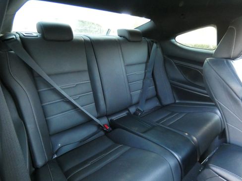 Used 2017 Lexus RC 200t image 40