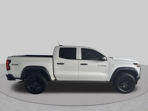 Used 2025 Chevrolet Colorado Trail Boss AWD/4WD image 7
