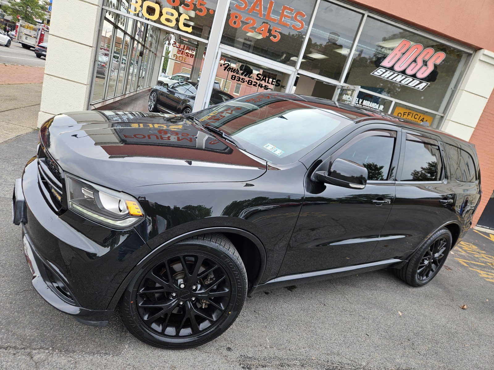 Used 2016 Dodge Durango R/T w/ Blacktop Package AWD/4WD image 17