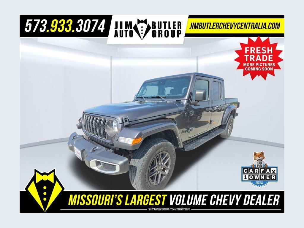 Used 2024 Jeep Gladiator Sport AWD/4WD image 1