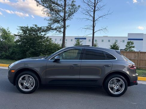 Used 2015 Porsche Macan S AWD/4WD image 10
