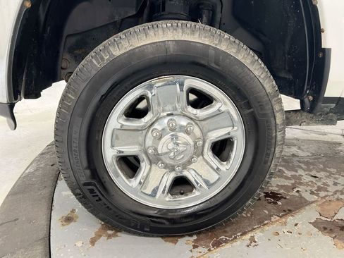 Used 2014 RAM 2500 SLT AWD/4WD image 20