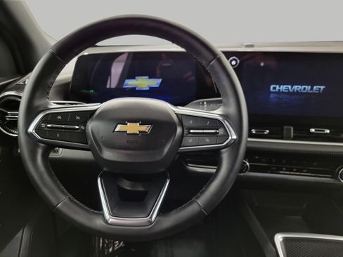 Used 2025 Chevrolet Equinox LT image 5