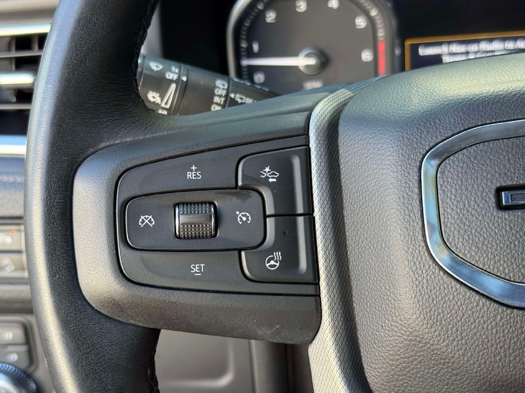 Used 2021 GMC Yukon XL Denali AWD/4WD image 33