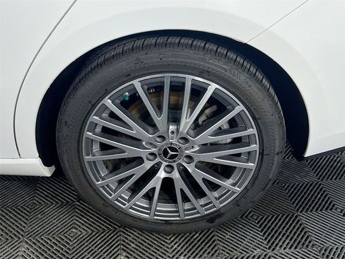 Certified 2023 Mercedes-Benz CLA 250 4MATIC image 31