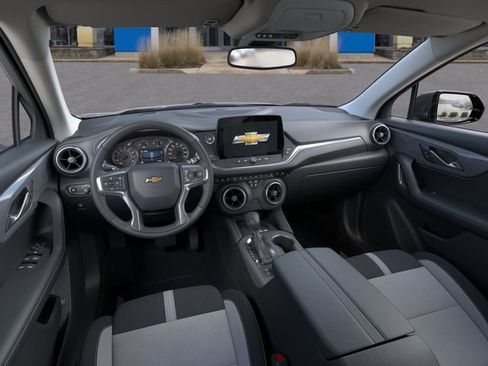 New 2026 Chevrolet Blazer LT image 15