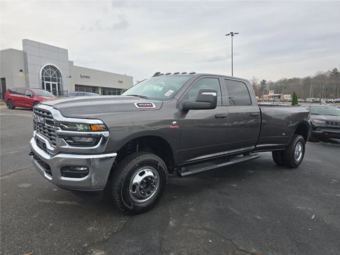 New 2026 RAM 3500 Tradesman image 8