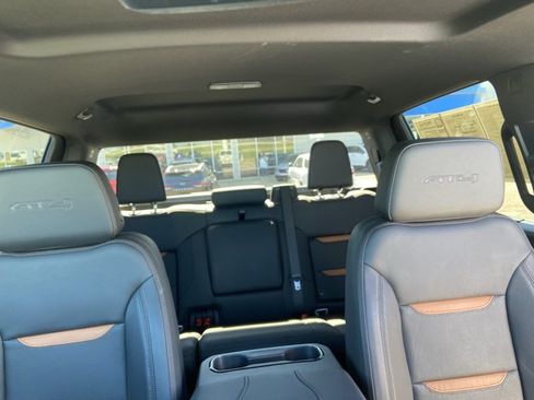 Used 2025 GMC Sierra 1500 AT4 AWD/4WD image 21