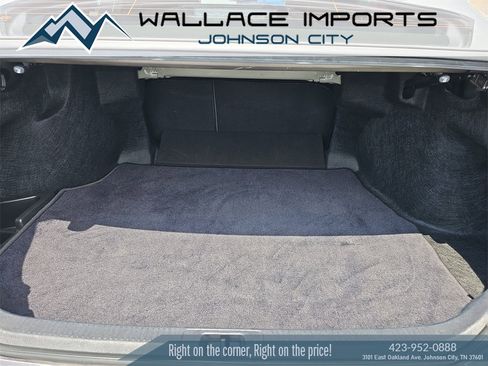 Used 2024 Toyota Camry SE image 40