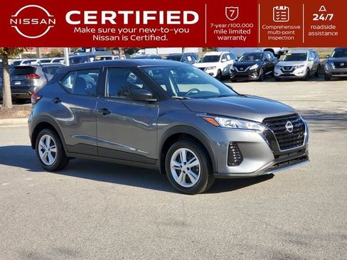 Certified 2025 Nissan Kicks Play S image 1