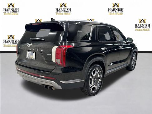 Used 2023 Hyundai Palisade Limited AWD/4WD image 6
