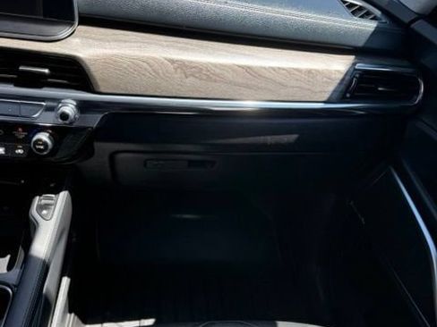 Used 2022 Kia Telluride SX w/ SX Prestige Package AWD/4WD image 34