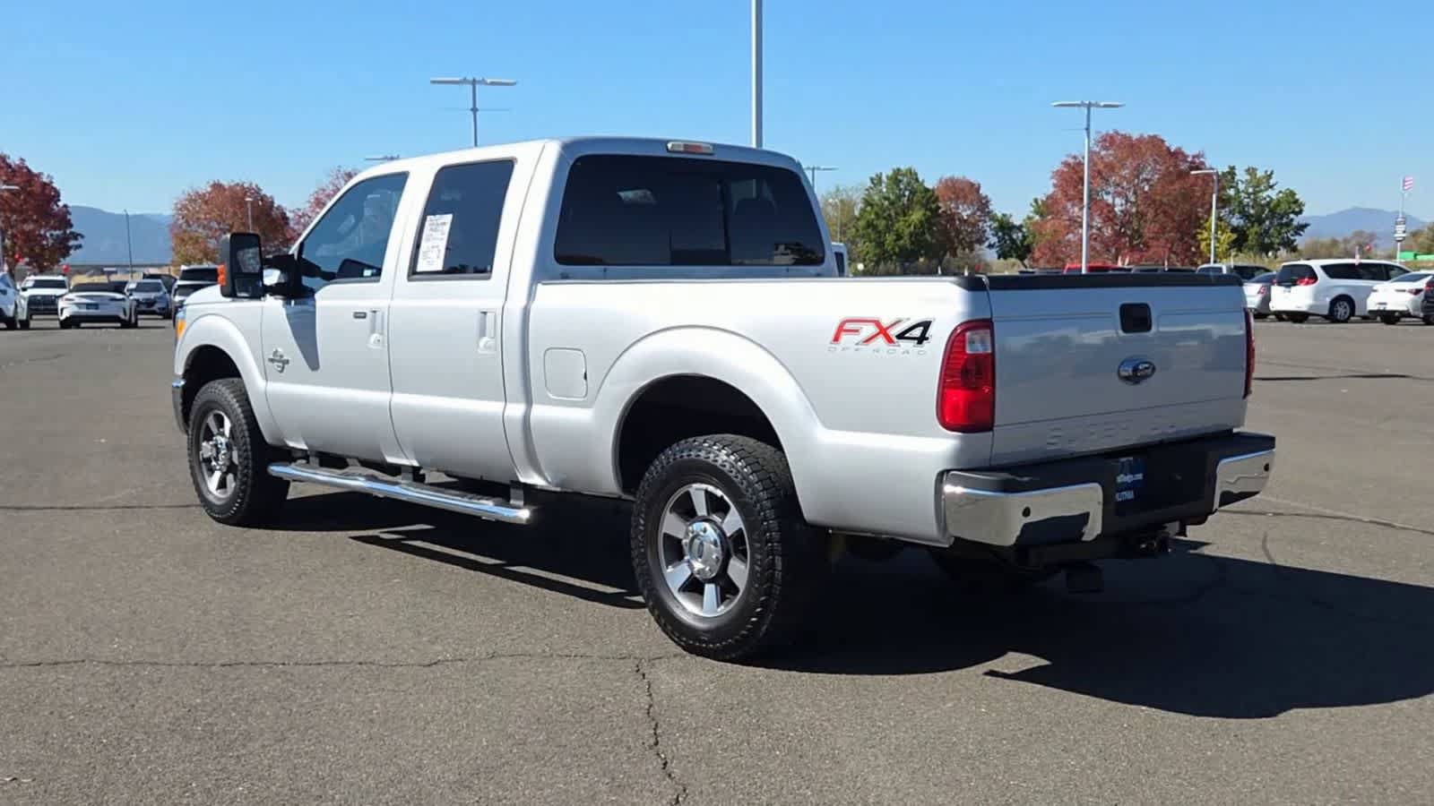 Used 2014 Ford F250 Lariat w/ Lariat Interior Package AWD/4WD image 6