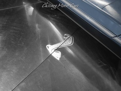 Used 2022 Ford Mustang Shelby GT500 w/ Carbon Fiber Track Pack image 27