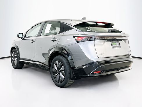 Used 2024 Nissan Ariya AWD image 5