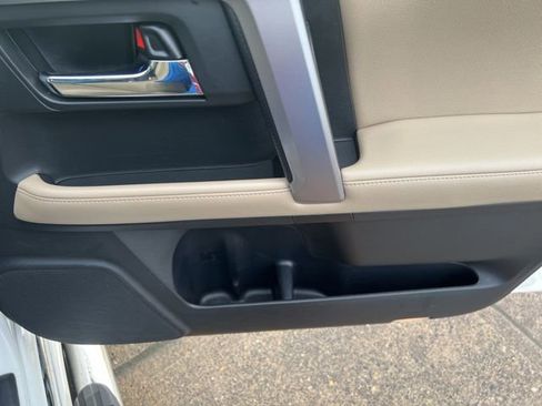 Used 2018 Toyota 4Runner Limited image 66