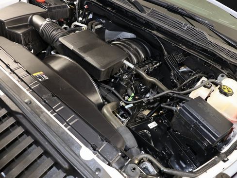 Used 2024 Chevrolet Silverado 2500 Custom w/ Custom Value Package image 33