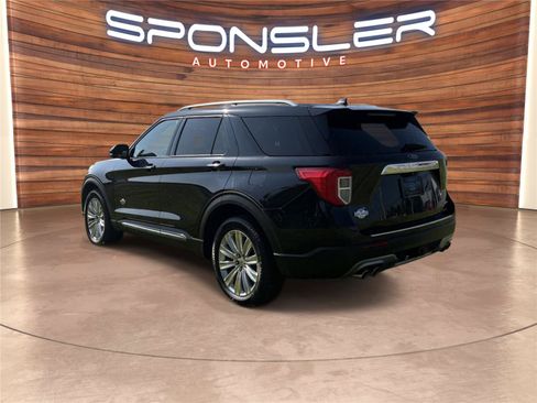 Used 2022 Ford Explorer King Ranch w/ Class IV Trailer Tow Package AWD/4WD image 3