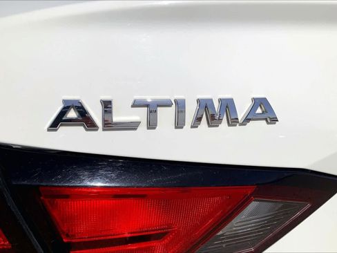 Used 2021 Nissan Altima 2.5 S image 10