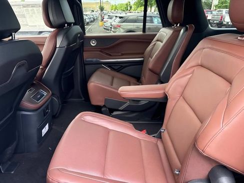 New 2025 Lincoln Navigator L Reserve AWD/4WD image 20