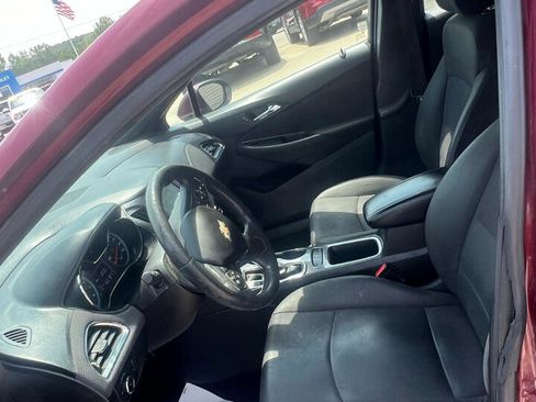 Used 2016 Chevrolet Cruze LT w/ Convenience Package image 9