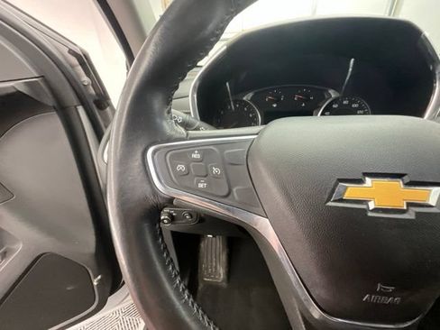 Used 2019 Chevrolet Equinox Premier FWD image 17