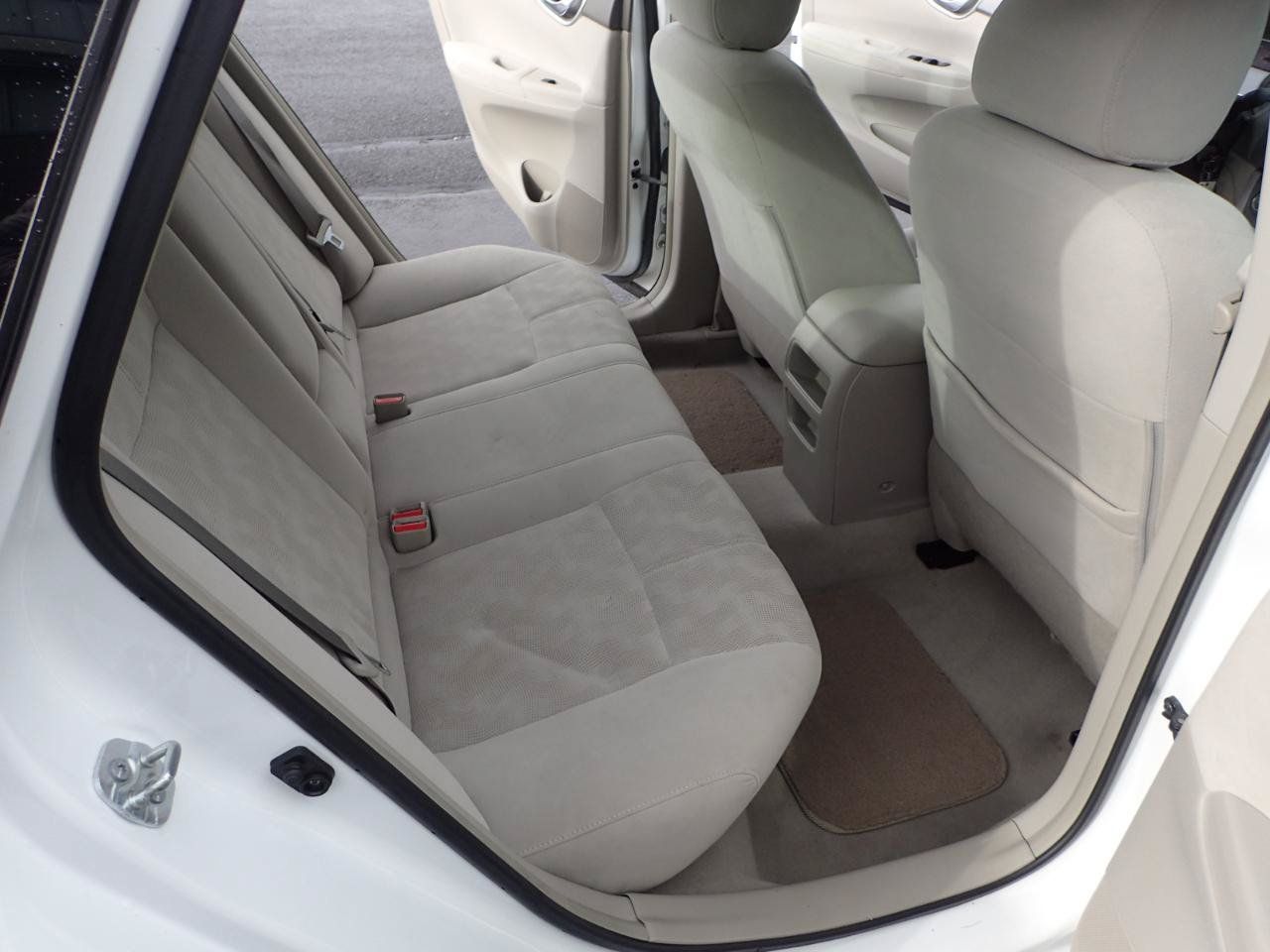 Used 2013 Nissan Sentra SV FWD image 12