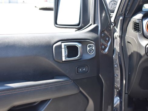 Used 2023 Jeep Gladiator Mojave w/ LED Lighting Group AWD/4WD image 23