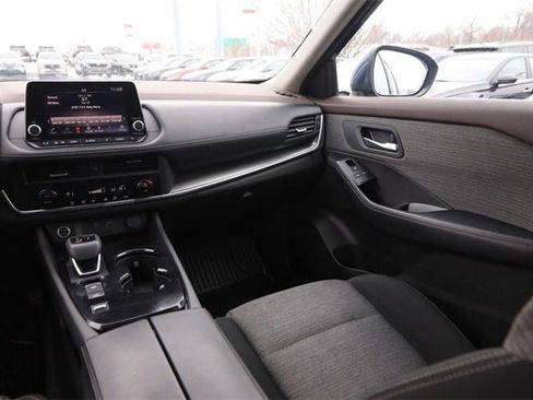 Certified 2023 Nissan Rogue SV image 24