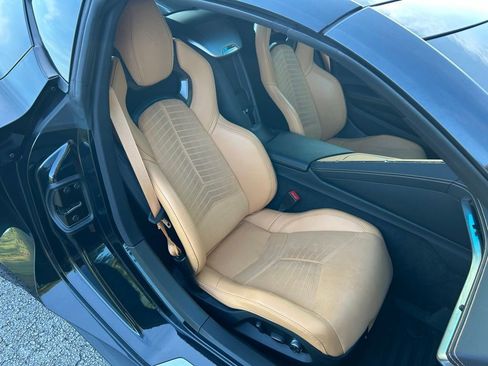 Used 2024 Chevrolet Corvette Stingray Preferred Cpe RWD image 16