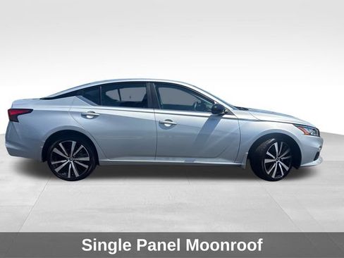 Used 2021 Nissan Altima 2.5 SR w/ SR Premium Package AWD/4WD image 7
