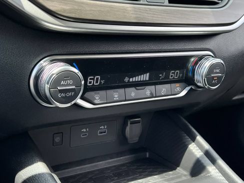 New 2026 Nissan Altima 2.5 SV w/ SV Special Edition Package FWD image 15